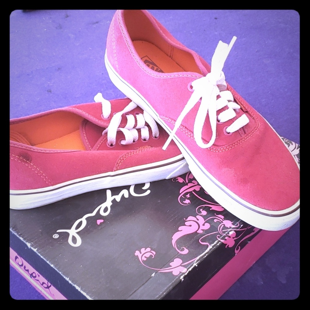 Sneakers